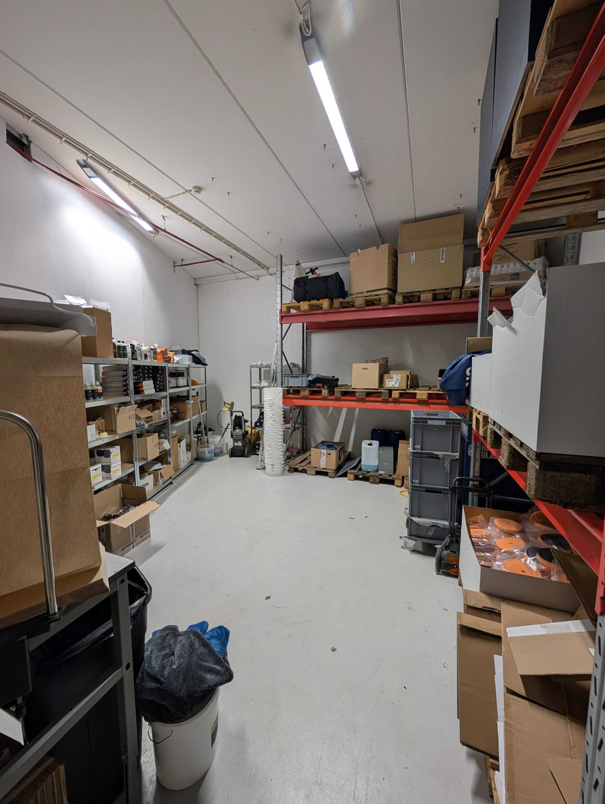 Lokal uthyres – 200 kvm centralt i Åkersberga 7